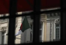 فرنسا تلغي اتفاقية الهجرة مع الجزائر لعام 1968 _ قراءة في الموضوع